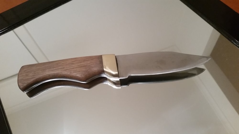 1003152267_HandmadeKnife.jpg.584b19ac6ef08f9d0e77841dc50f7ceb.jpg